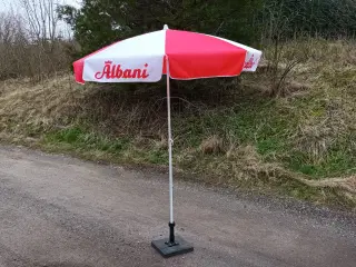 Parasol, Albani