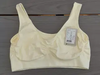 2 helt nye off-white bh-toppe fra "Amoena" sælges