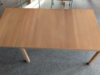 Sofabord i bøgelaminat
