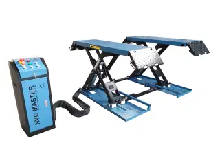 Ny Klargøringslift 3500kg Med Flyttesæt 400V