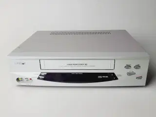 ⭐️· Lumatron VHS Videomaskine - Model VCR2106BS