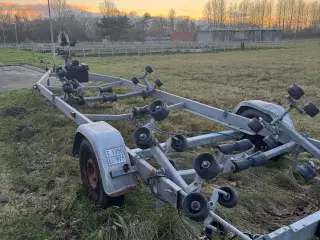 Bådtrailer variant 1350 kg