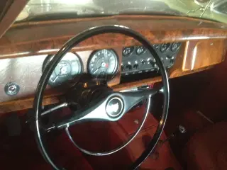 Jaguar MK 2