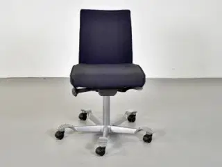 Häg h05 5200 kontorstol med sort/blå polster og gråt stel