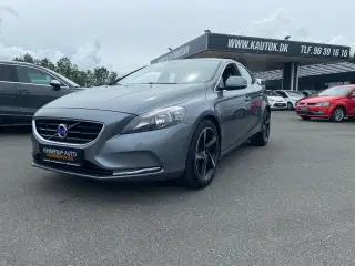 Volvo V40 2,0 D4 Kinetic 190HK 5d 6g
