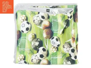 Baby tæppe med fodbold motiv fra Molo (str. 75 x 72 cm)