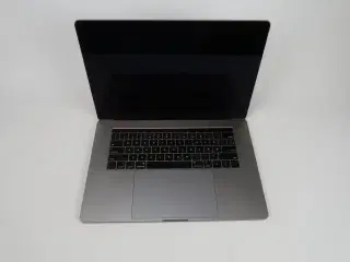 Apple Macbook Pro 15,4"