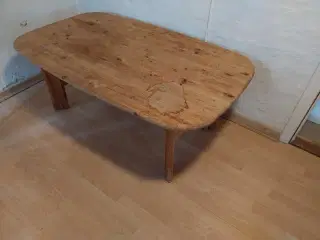 Sofabord i træ