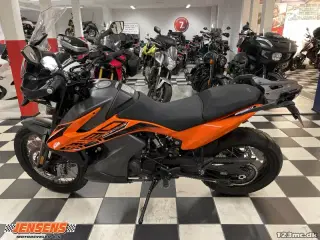 KTM 890 Adventure L-model som kan drosles til a2