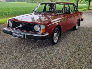 Volvo 244