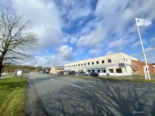 150 m² kontorlokaler i efterspurgt erhvervsområde i Odense S