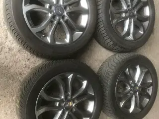 Mercedes C-class Jeg har 4 Michelin dæk med  alufæ