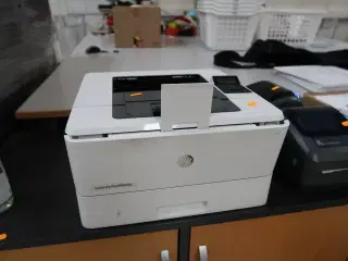 Printer HP LaserJet Pro M404dn