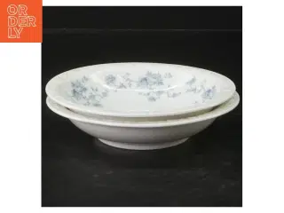 Porcelænstallerkener med blomstermønster fra Maria (str. Ø. 13,5 cm)
