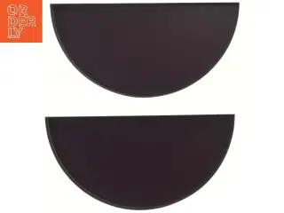 Halvcirkelformede hylder (str. 2 styk, 33x16,5x2 cm)