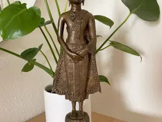 Stående Buddha i bronze