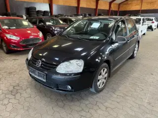 VW Golf V 1,6 Comfortline