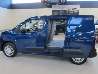 Toyota ProAce City 1,5 D 130 Medium Comfort aut.