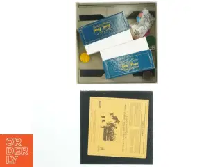 Trivial Pursuit Brætspil (str. 27x27 cm)