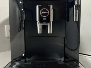 Jura E80 / E8  Espresso og Cappuccino maskine