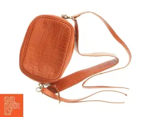 Lille orange skuldertaske (str. 26 x 19 cm)