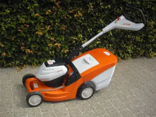 Stihl plæneklipper 
