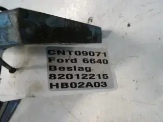 Ford 6640 Beslag 82012215