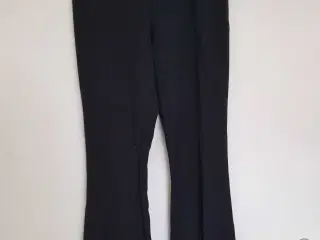 Sorte trompet bukser