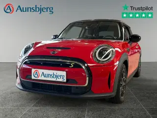 MINI Cooper SE  Camden Edition