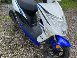 Vga explora 30 scooter