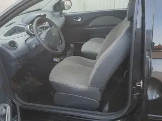 Renault  twingo  1,2 benzin  2011