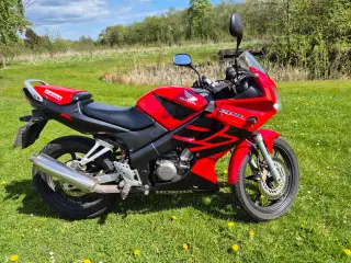 Honda CBR 125R 