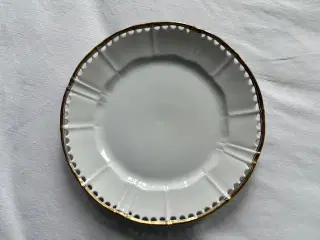 Offenbach Tallerken / Fad med gennembrudt kant