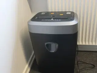 Makulator FELLOWES 74C