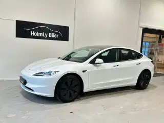 Tesla Model 3  RWD