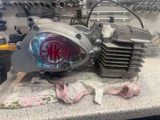 Kreidler 3 gear motor ( renoverer)