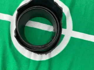 Skind, LÆDER kerne  Sadel hechte Farve sort