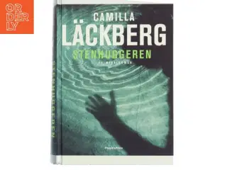 Stenhuggeren : kriminalroman af Camilla Läckberg (Bog)