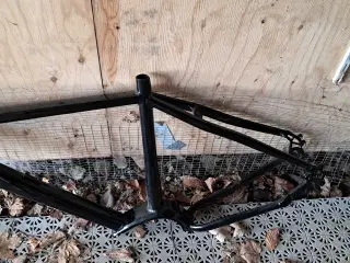 Cykel stel sælges 