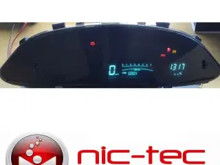 Toyota Yaris kombi instrument speedometer reparation
