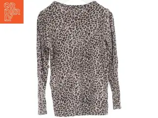Langærmet trøje med leopardmønster fra MarMar (str. 104)