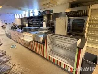 Køkken med disk Unis, electrolux, AHT, saro, vibocold,