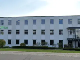 Lækkert kontor/showroom i Fabriksparken, Glostrup. NB: kr 395 kr/kvm indtil 1/8 2024.