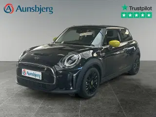 MINI Cooper SE  Essential