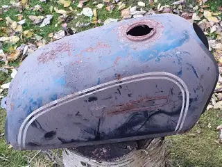 Honda CD 50 K1 Tank