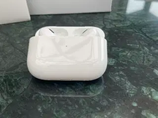 AirPods pro gen 2