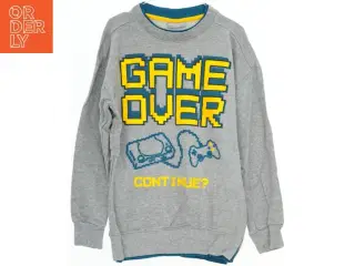 Sweatshirt med spiltema fra Destination (str. 134)