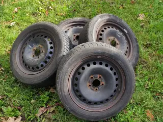 Stålfælge med dæk