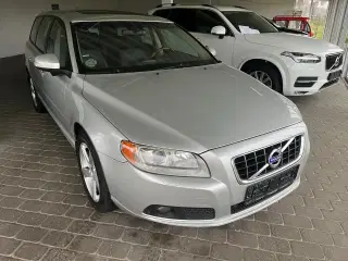 Volvo V70 2,4 D5 205 aut.