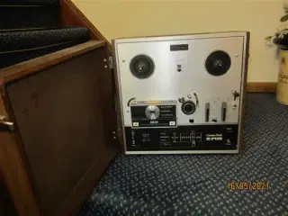 Akai X200D båndoptager